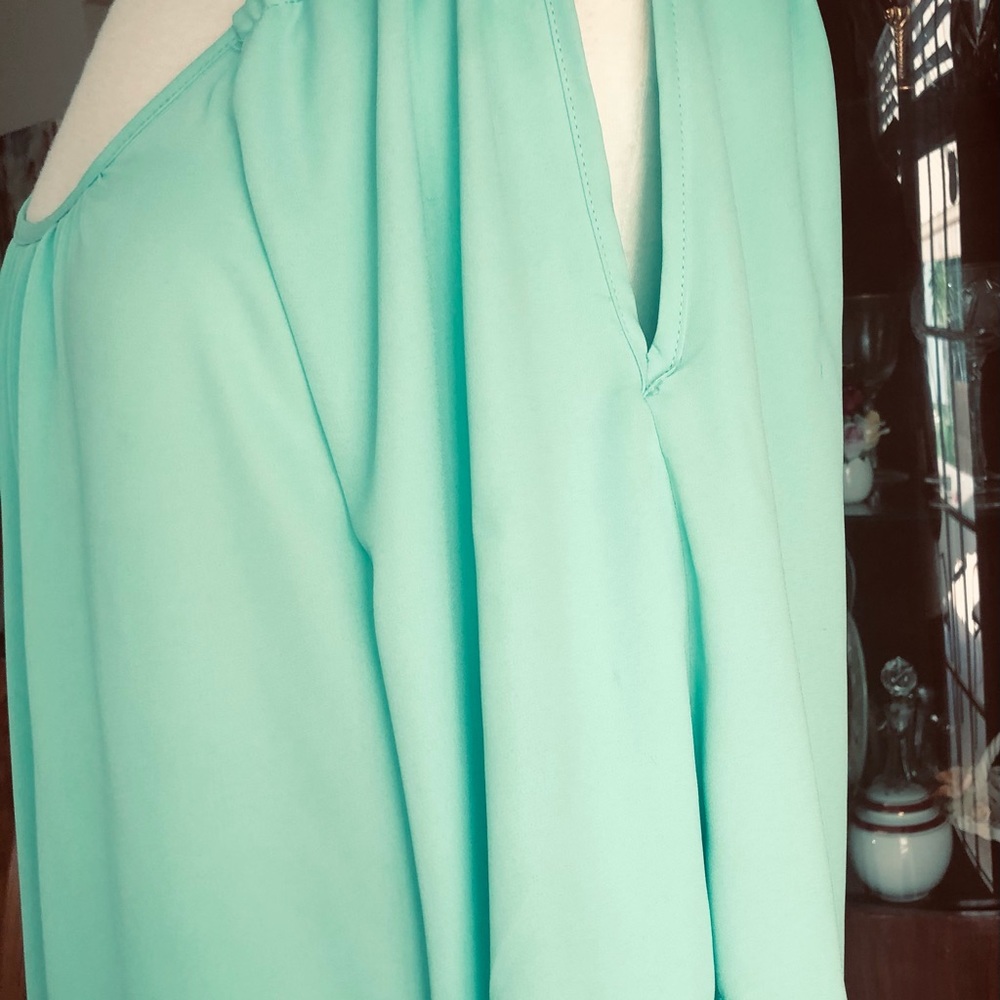 Vijo Couture top - Picture 2 of 5